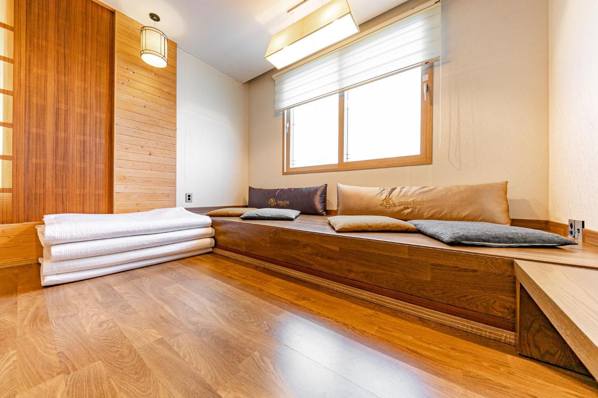 Yeosu Stay Hotel Szoba fotó