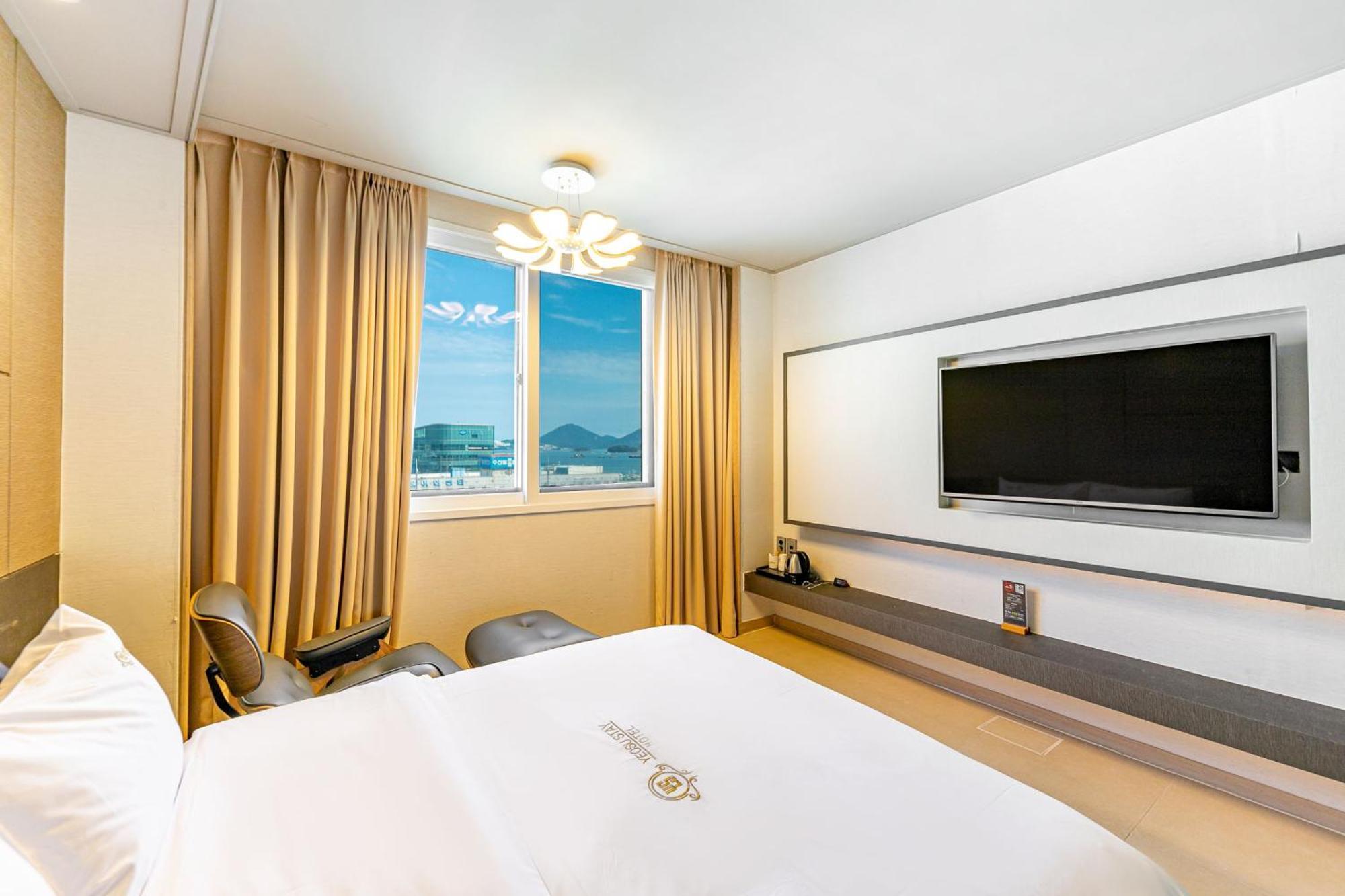 Yeosu Stay Hotel Szoba fotó