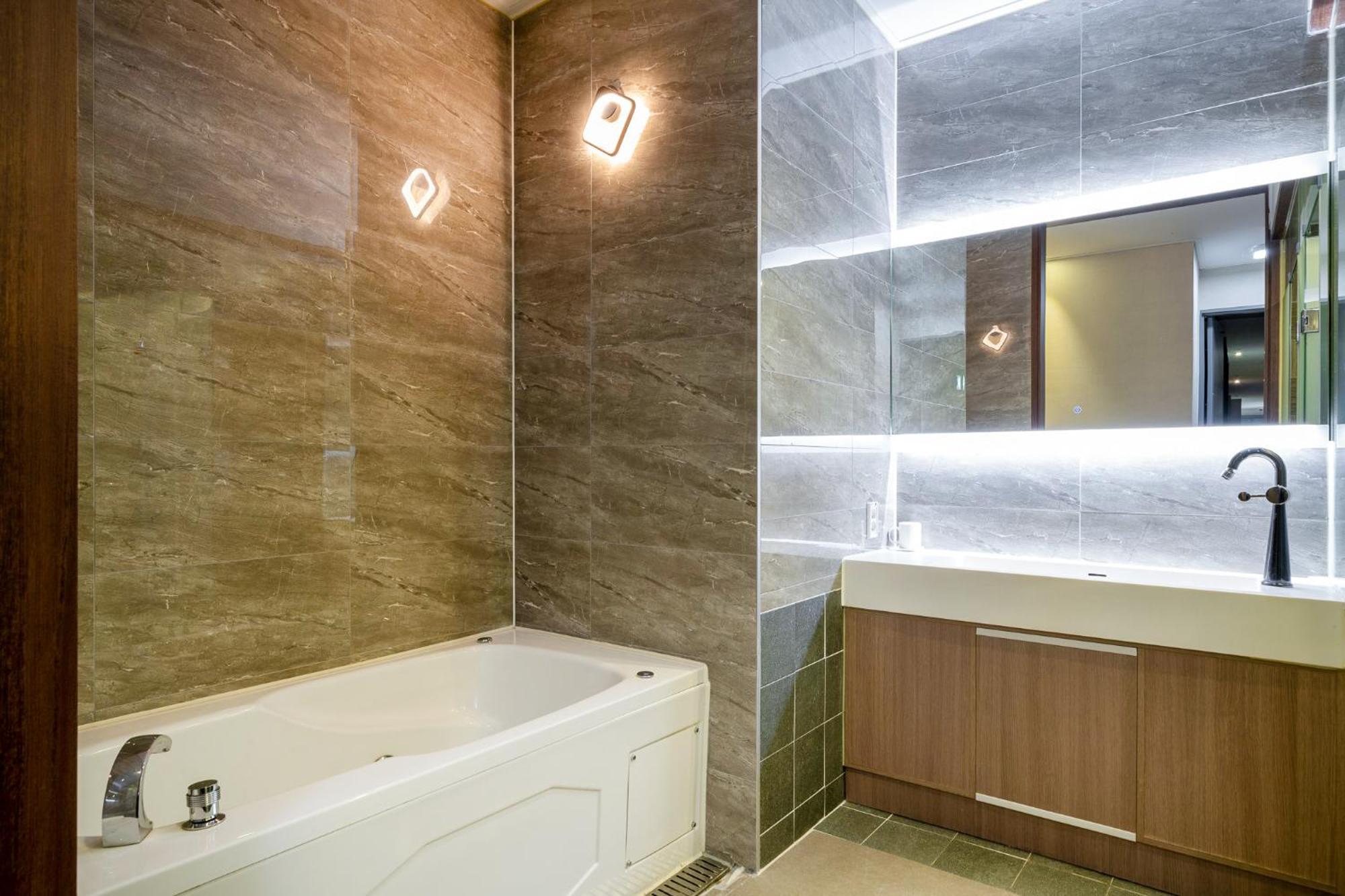 Yeosu Stay Hotel Szoba fotó