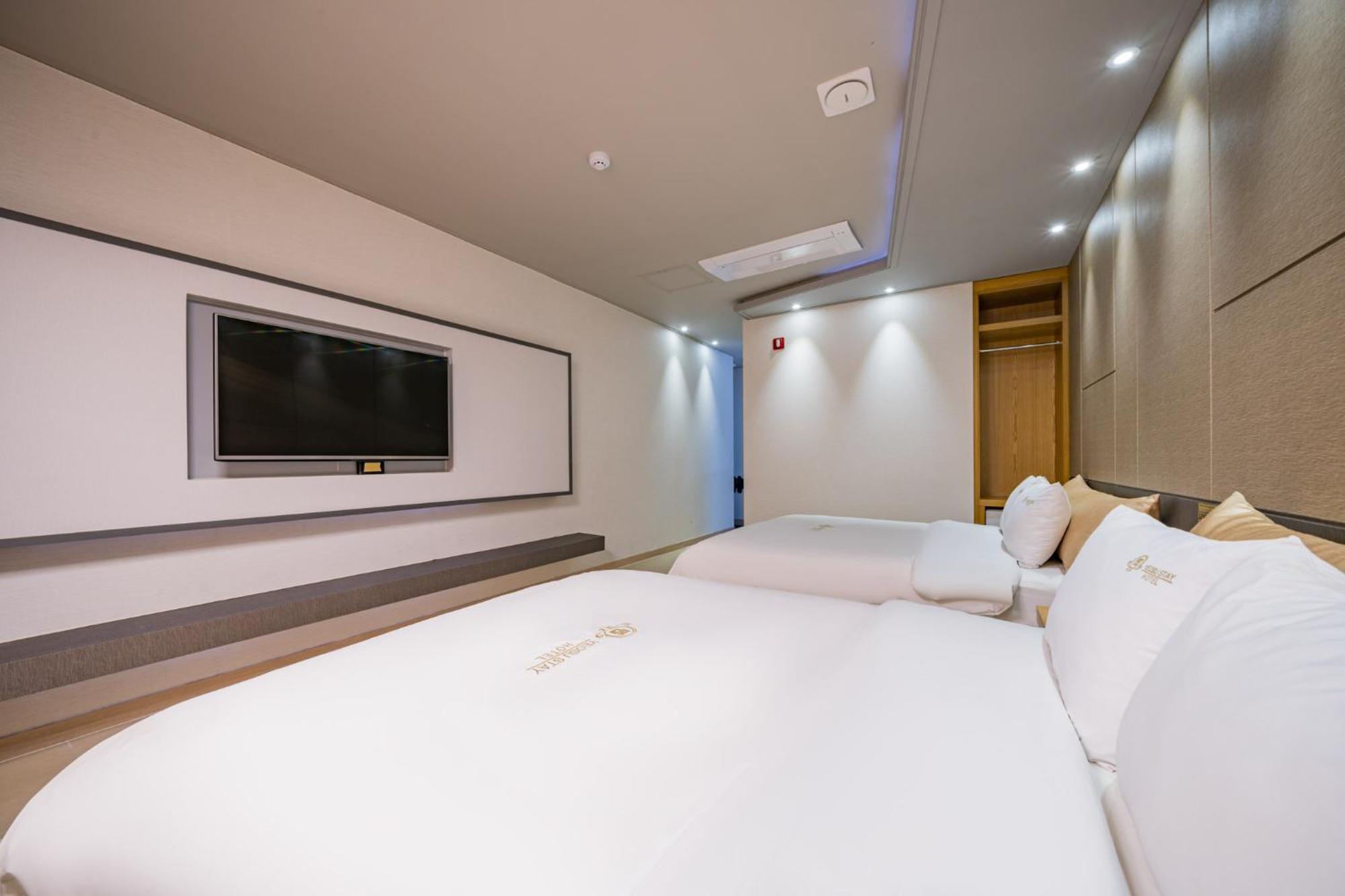 Yeosu Stay Hotel Szoba fotó